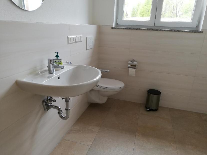 Ferienwohnungen Weishaupt, Pfingstweider Str. 30 Meckenbeuren Kültér fotó